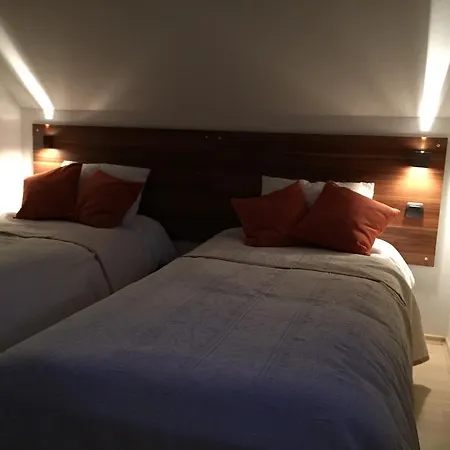 Kevin's In St John Park Apartamento